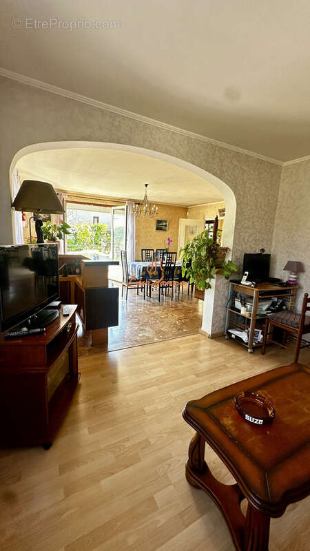 Maison à ALLAN