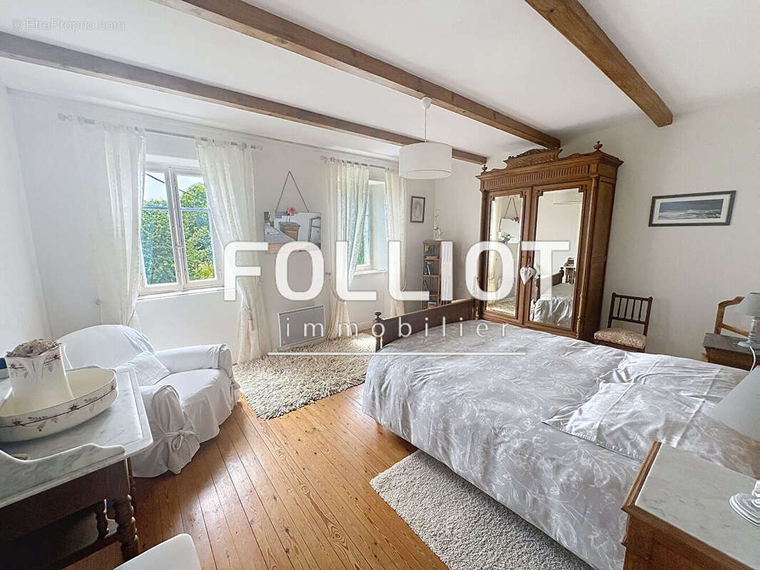 Maison à BRICQUEVILLE-LA-BLOUETTE