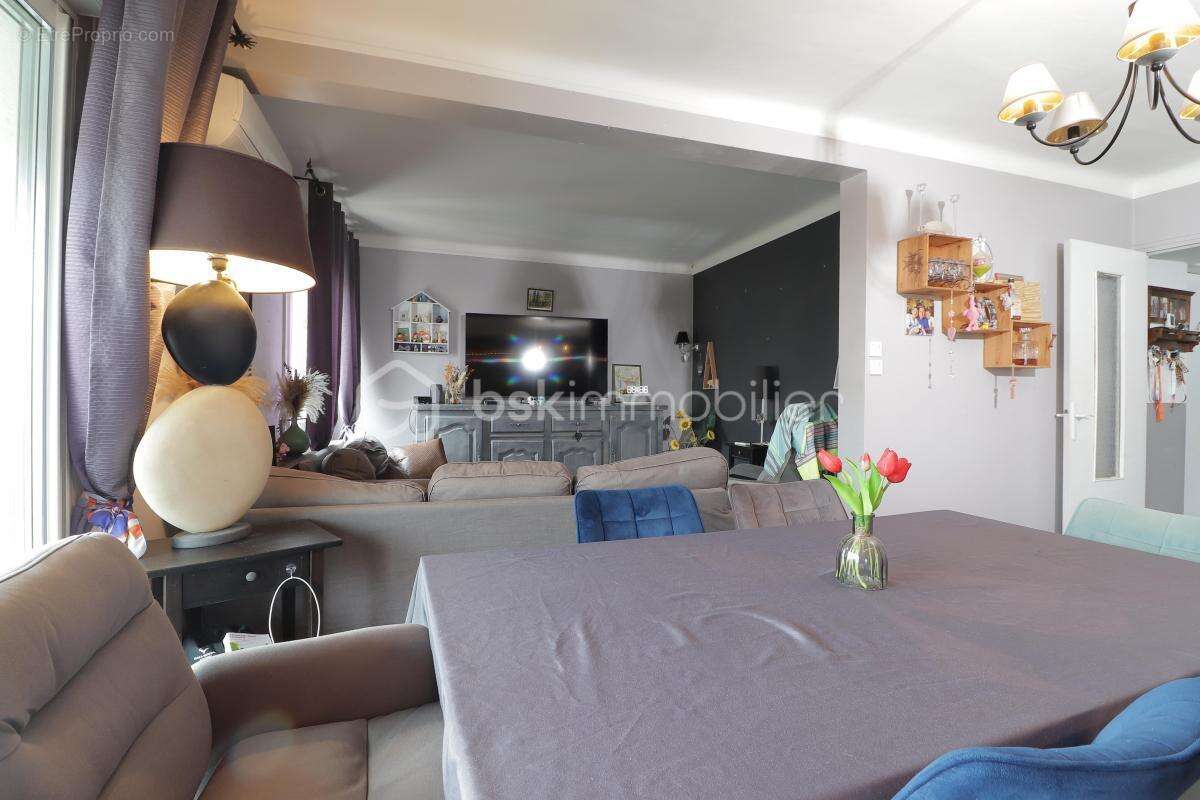 Spacieux appartement 4 pièces au Boucanet, à quelques enjambées de la plage - photo 5