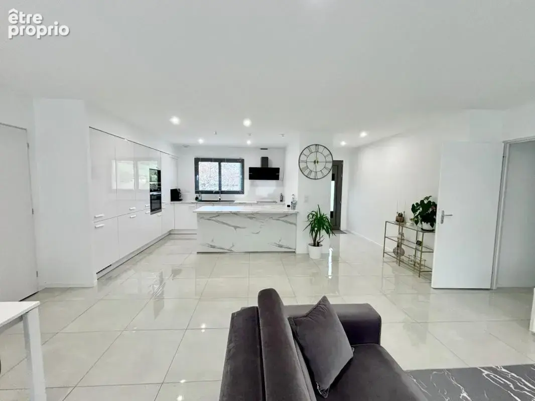 Maison à vendre 5 pièces CHAURIAT (63) - photo 4