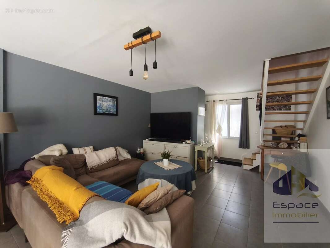 Maison familiale 5 chambres Breuil-Magné - photo 5
