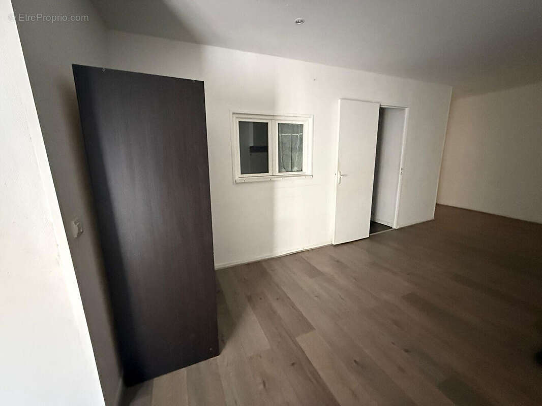 Appartement à TOUSSON