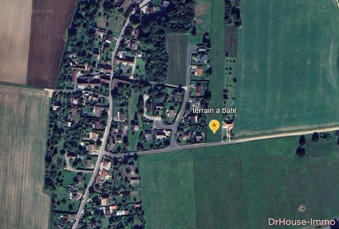 Terrain à NARGIS
