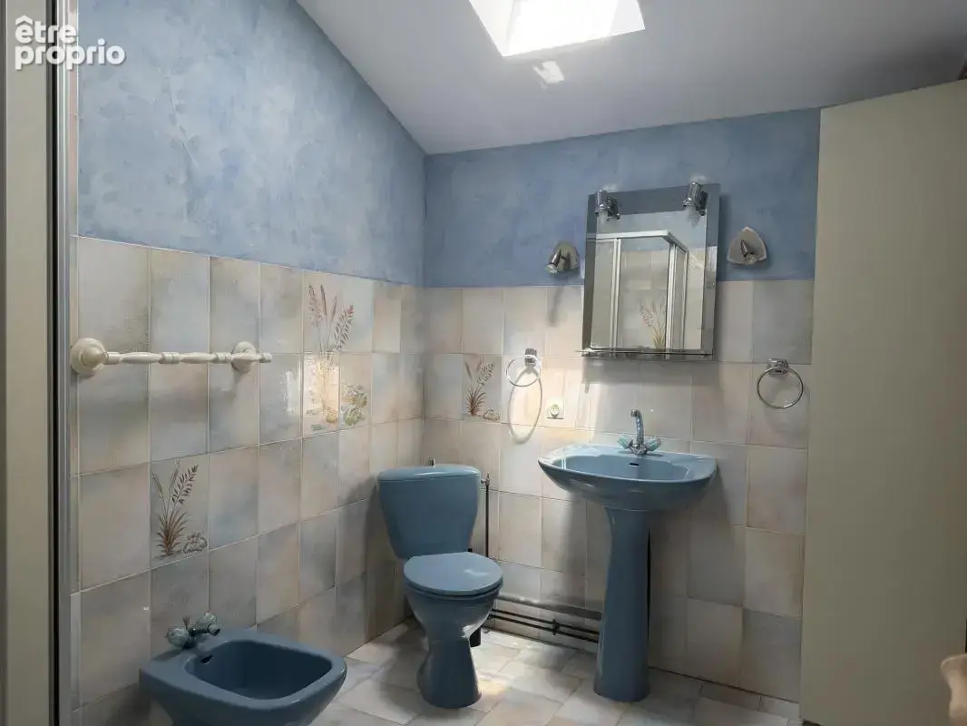 Maison 4 chambres et double garage - photo 7
