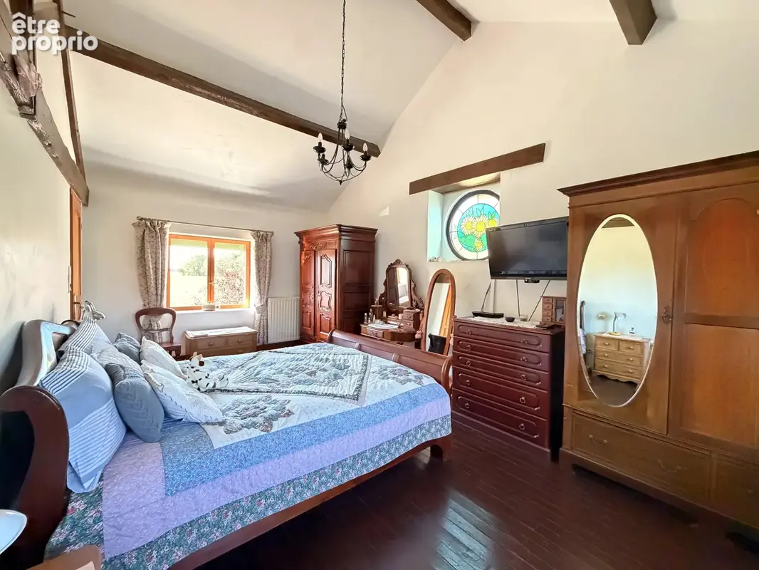 Belle propriété de caractère de 5 chambres dans un environnement paisible - photo 12