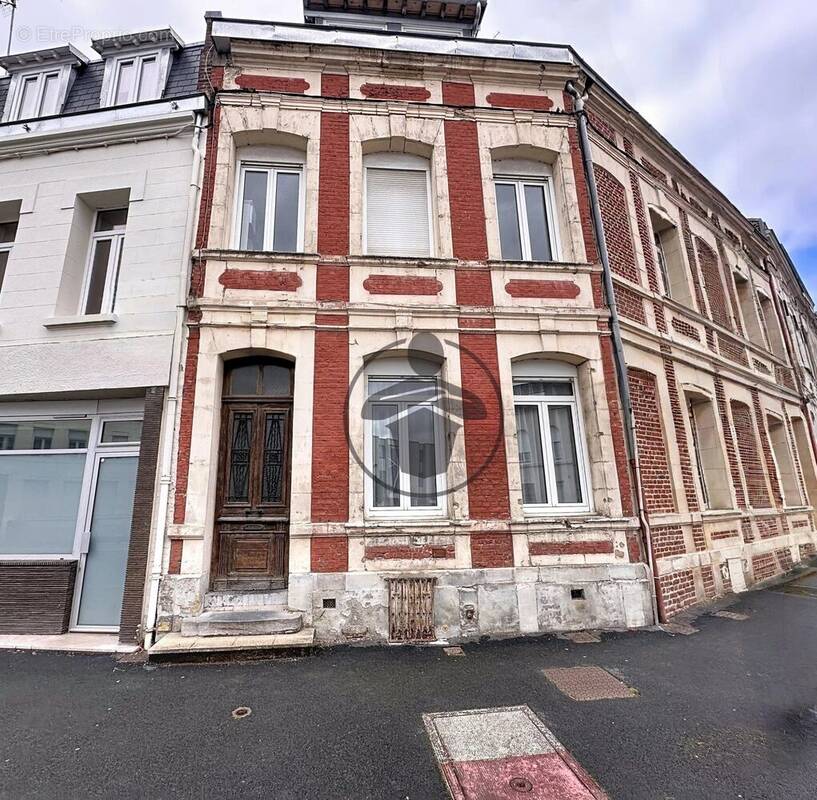 Maison à SAINT-QUENTIN