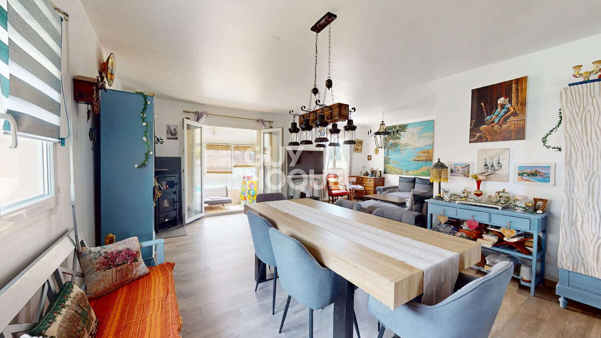 Maison à CANET-EN-ROUSSILLON