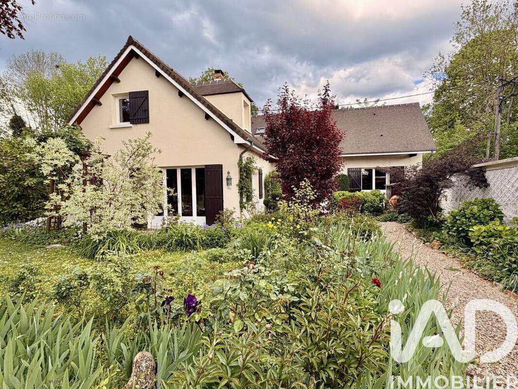 Photo 1 - Maison à SOISY-SUR-SEINE