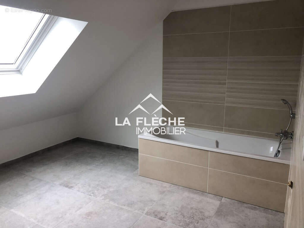 Maison à LA FLECHE
