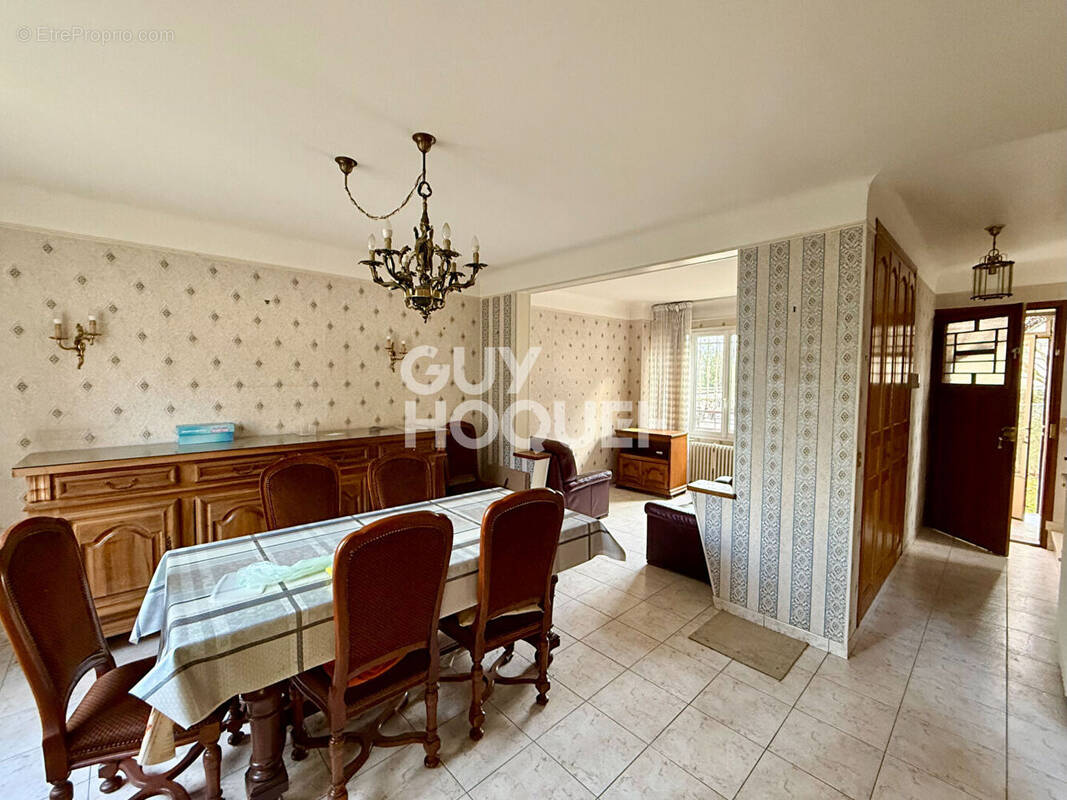 Maison à FONTENAY-SOUS-BOIS