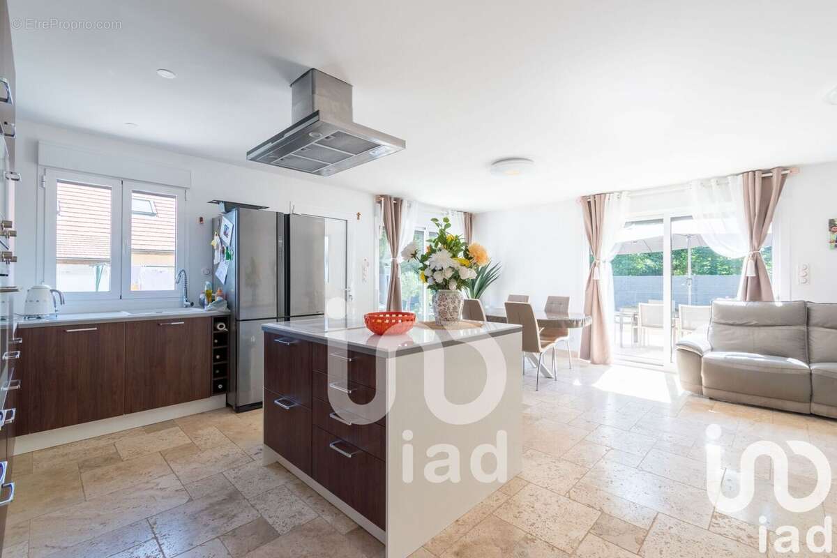 Photo 8 - Maison à EPONE