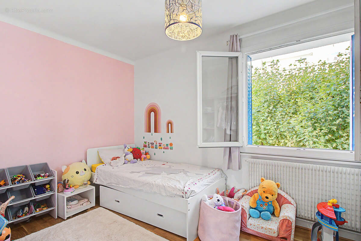 ANNECY CENTRE   T3 de 64 m2 avec balcon - photo 9