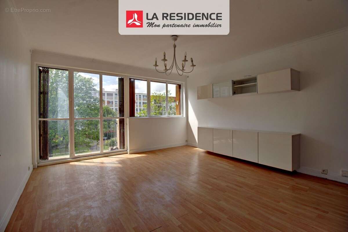 Appartement 57 m² à Conflans-Sainte-Honorine  - photo 2
