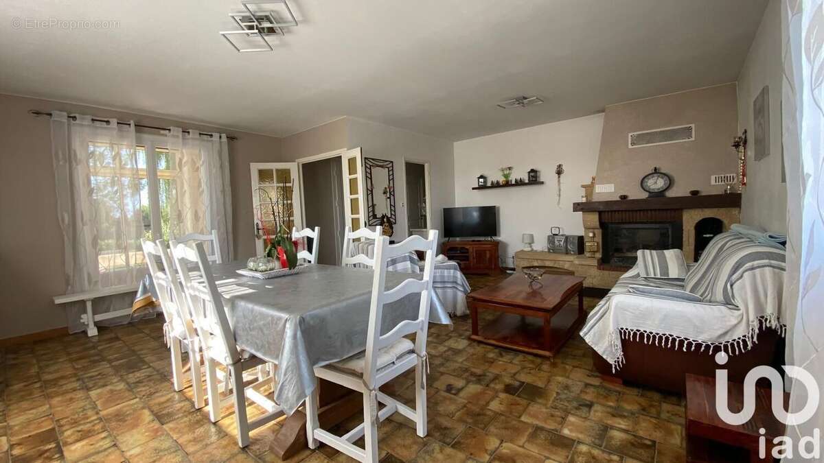 Photo 6 - Maison à MONTBOUCHER-SUR-JABRON