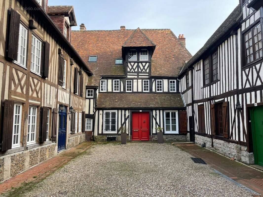 Maison à BERNAY