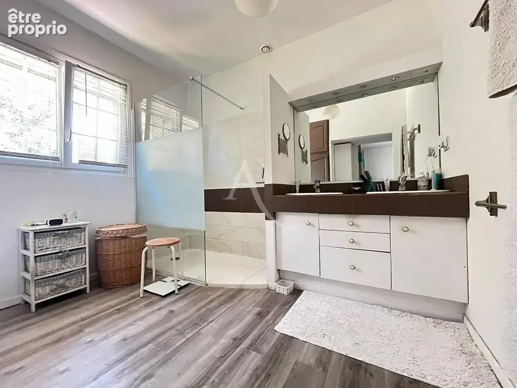 Grande maison de 182m² avec 4 chambres, piscine et sous-sol complet sur la commune de Rabastens ! - photo 8