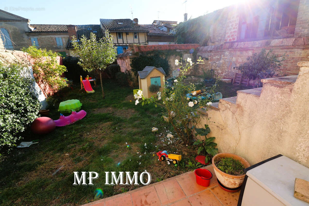 Maison à BEAUMONT-DE-LOMAGNE