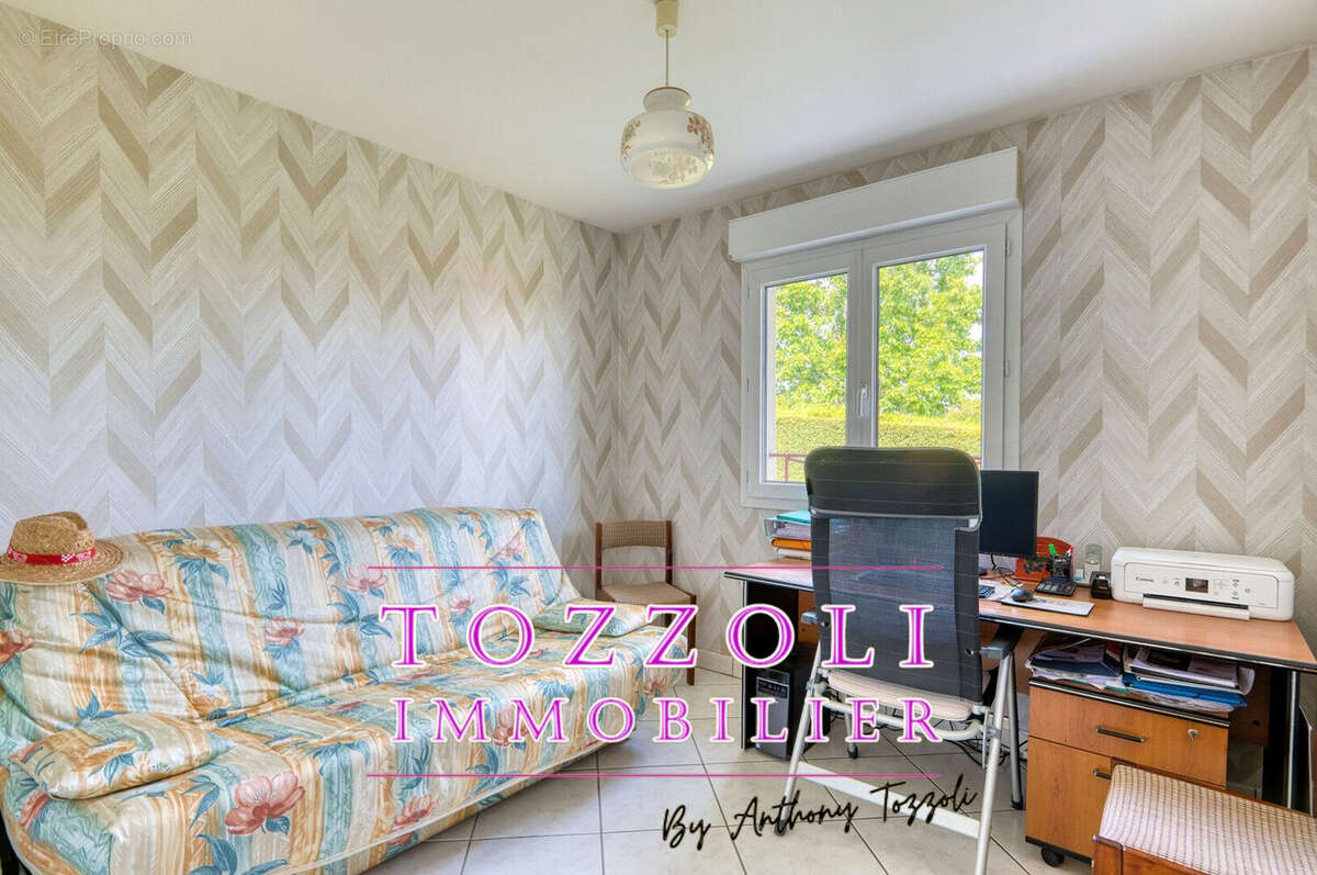 Maison à SAVAS-MEPIN