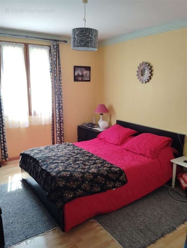 Maison à NONANCOURT