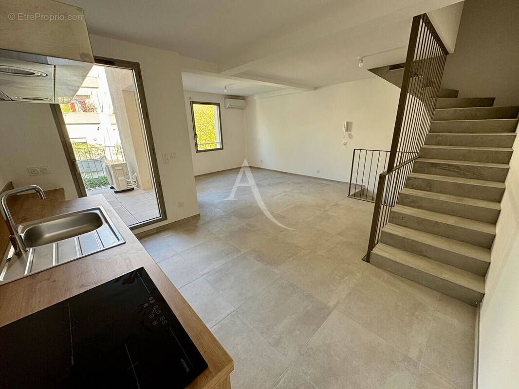 Maison à NIMES