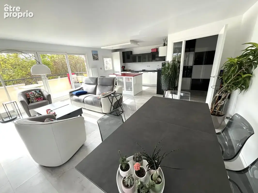 Appartement 3 pièces 79 m² à vendre à Cergy (95800) - photo 3