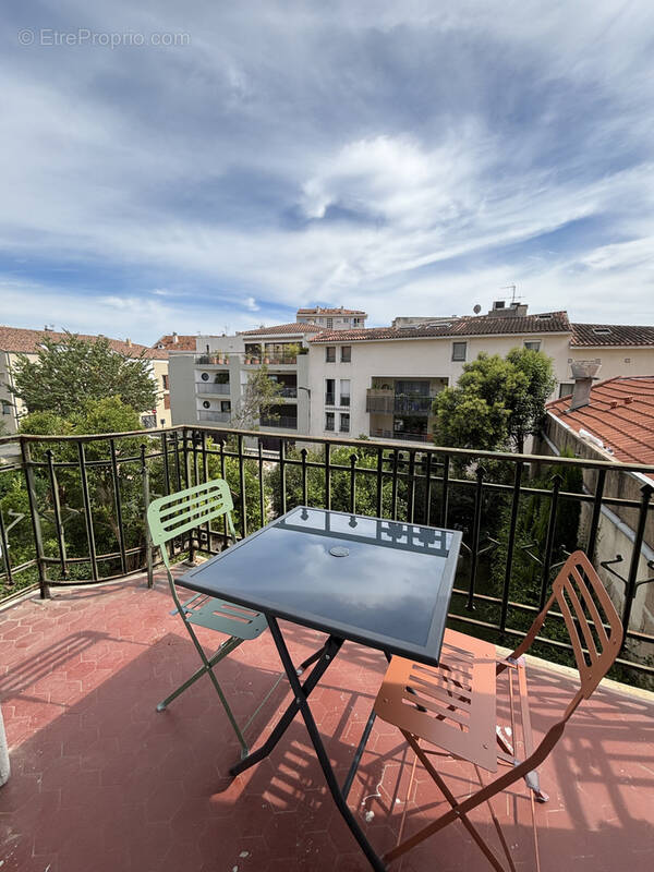 Appartement à HYERES