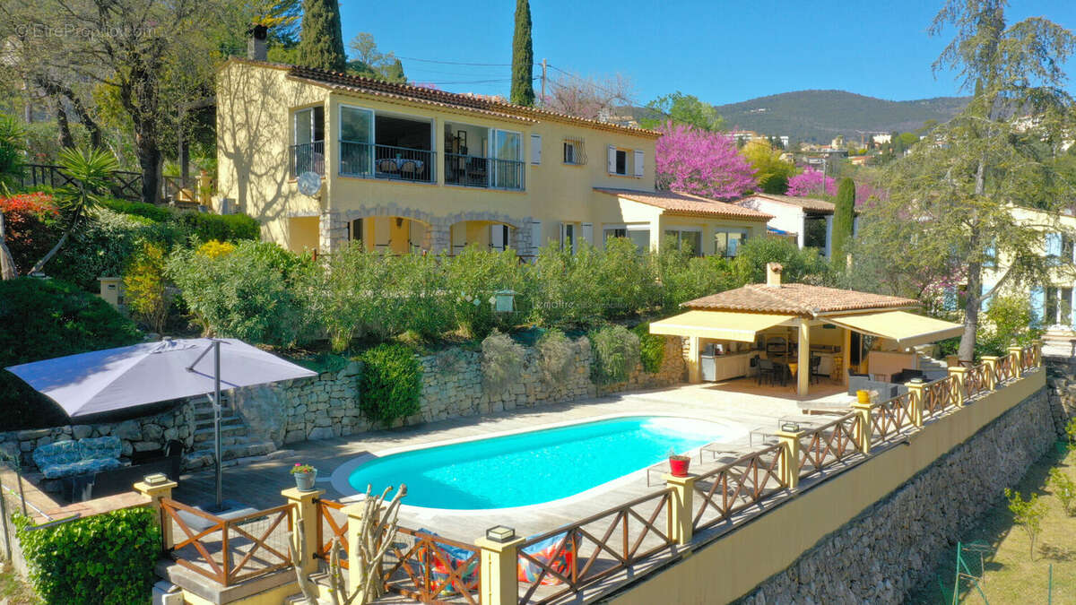 Maison à GRASSE
