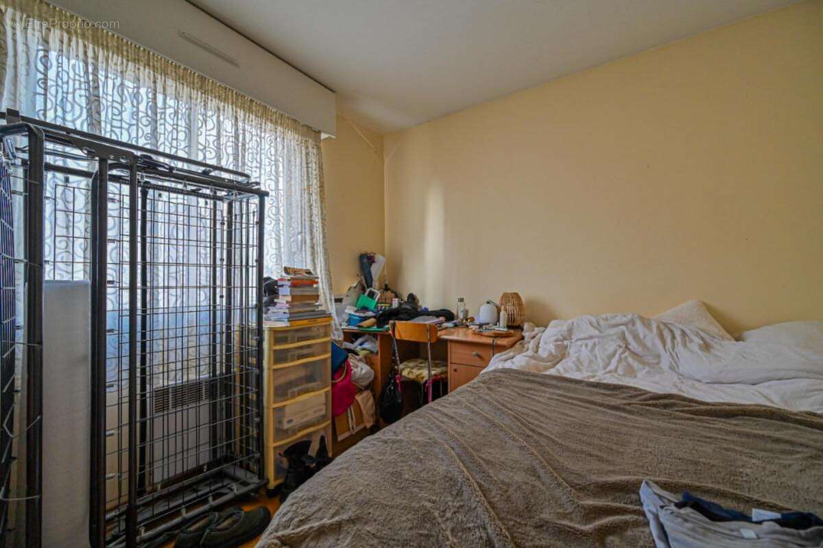 Appartement à PARIS-19E