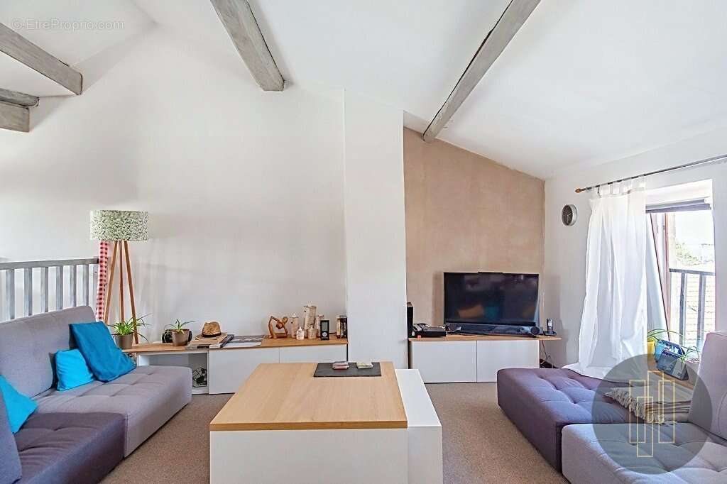 Maison à LUCENAY