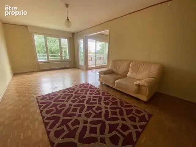 Appartement 4 pièces 91 m² à vendre à Saint-Genis-Pouilly (01630) - photo 5