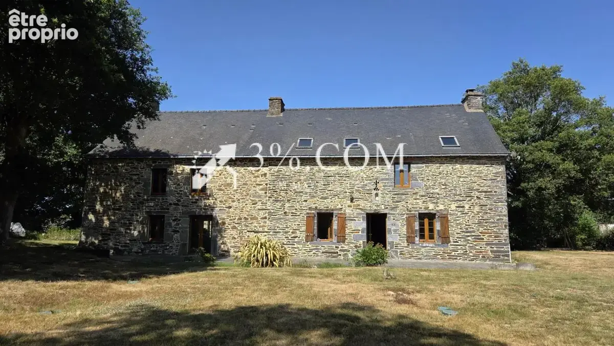 Maison à CARENTOIR