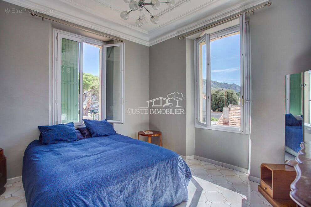 Maison à MARSEILLE-9E