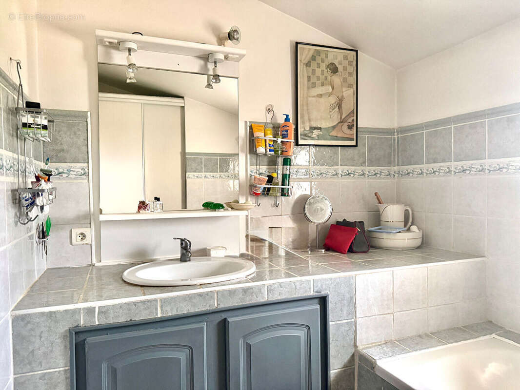 Maison à VILLENEUVE-LES-AVIGNON