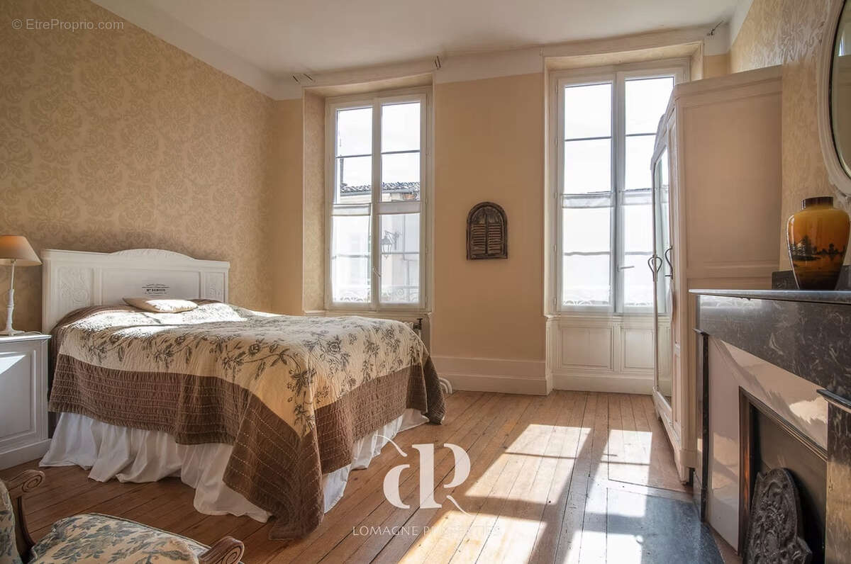 Maison à BEAUMONT-DE-LOMAGNE