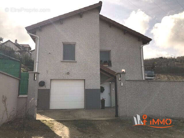 Maison 90 m² à Saint-Etienne  - photo 4