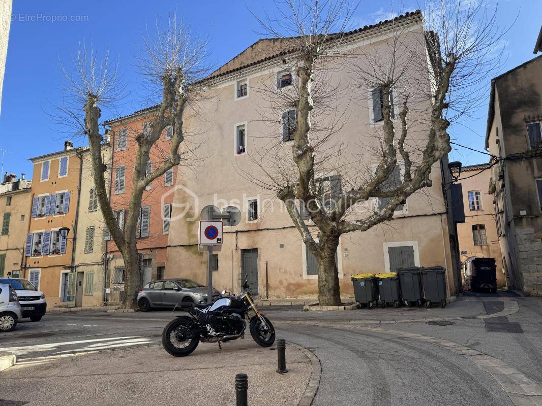 Appartement à BRIGNOLES