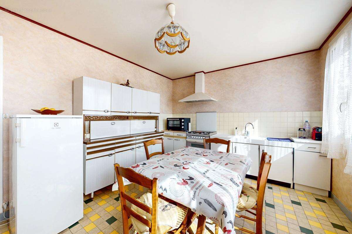 Maison à LA BOURDINIERE-SAINT-LOUP