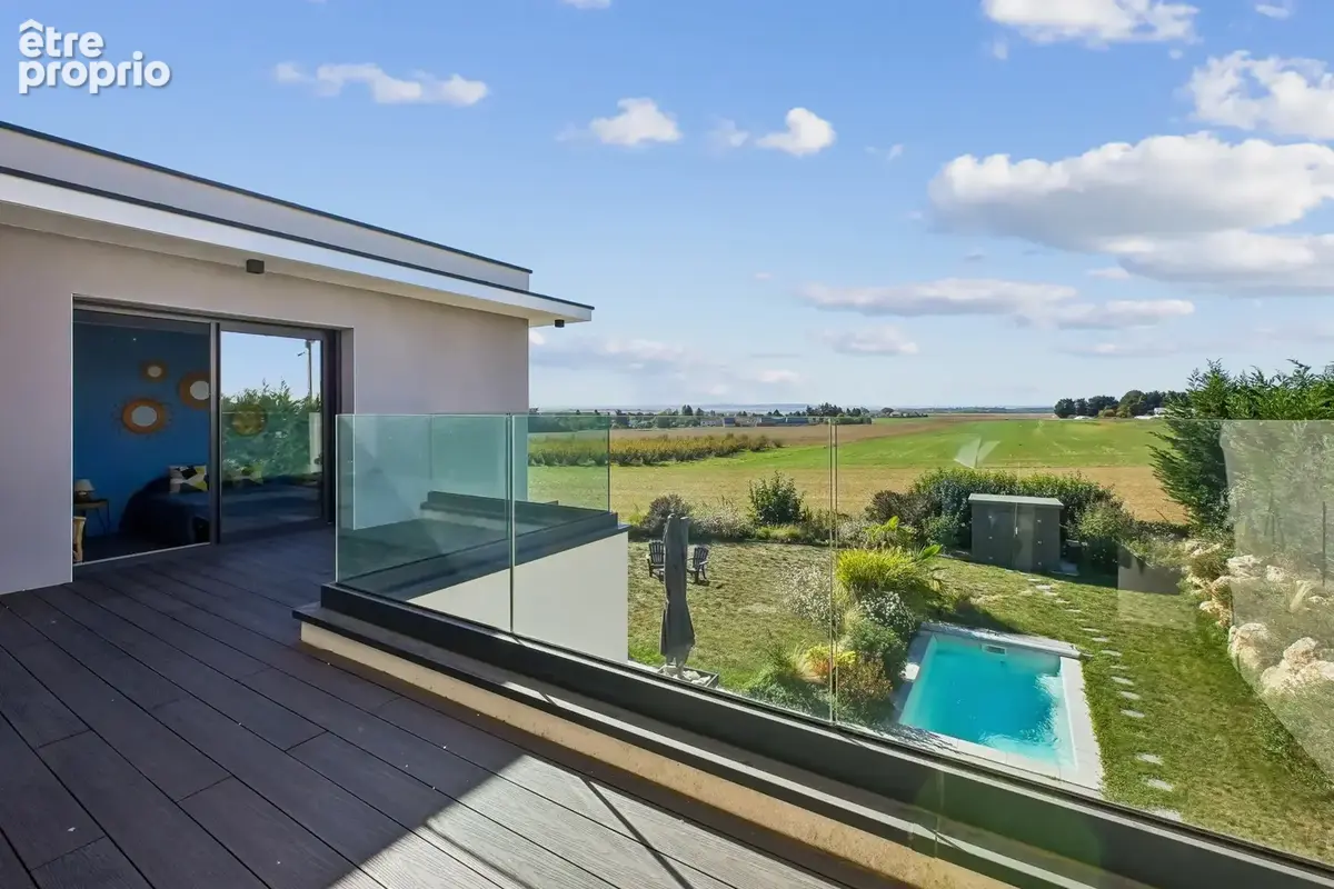 Crespières (78) - Maison de prestige avec piscine - photo 14