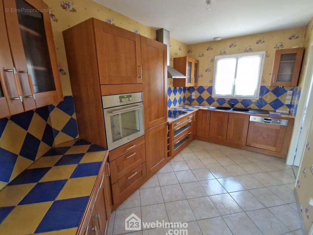 Cuisine indépendante - Maison à LA ROCHE-SUR-YON