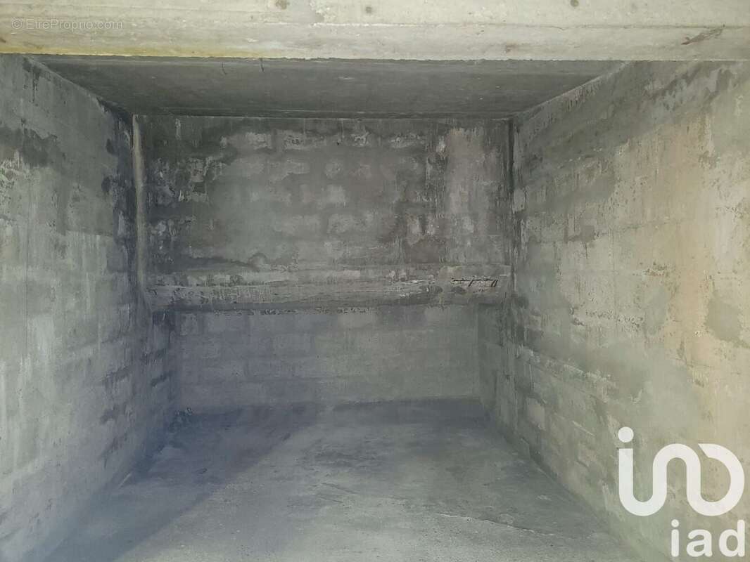 Photo 3 - Parking à PARIS-14E