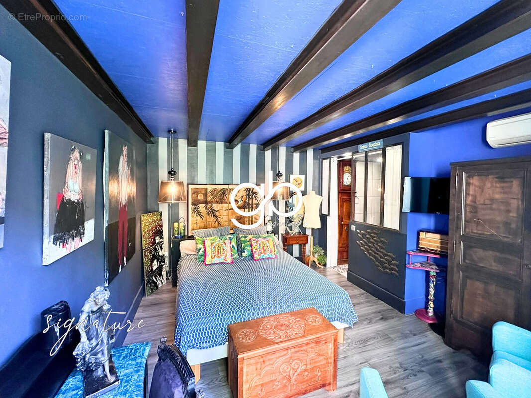 Maison à AIGUES-MORTES