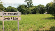 Terrain à BOUIN