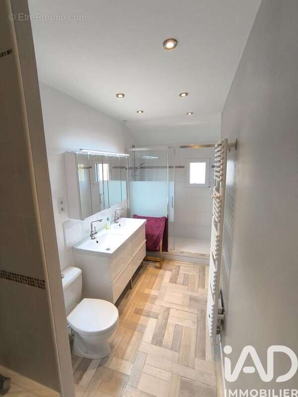 Photo 7 - Maison à LES BORDES