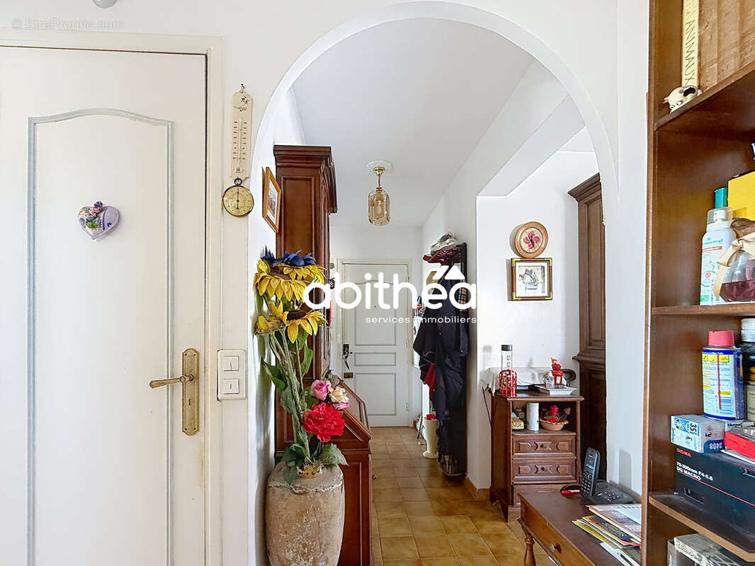 Appartement à MANDELIEU-LA-NAPOULE