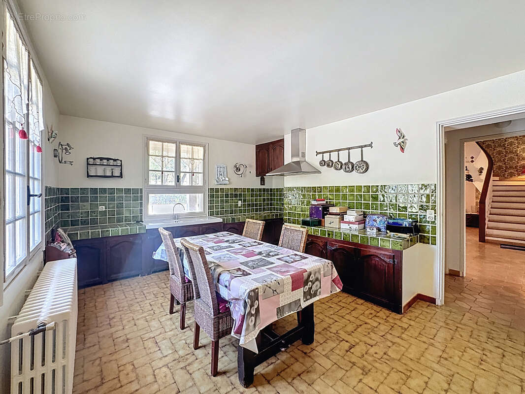 Maison à SAIGNON