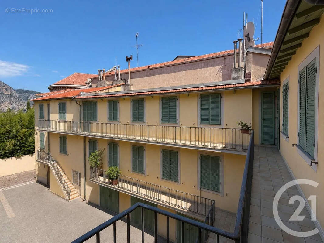 Appartement à BEAULIEU-SUR-MER