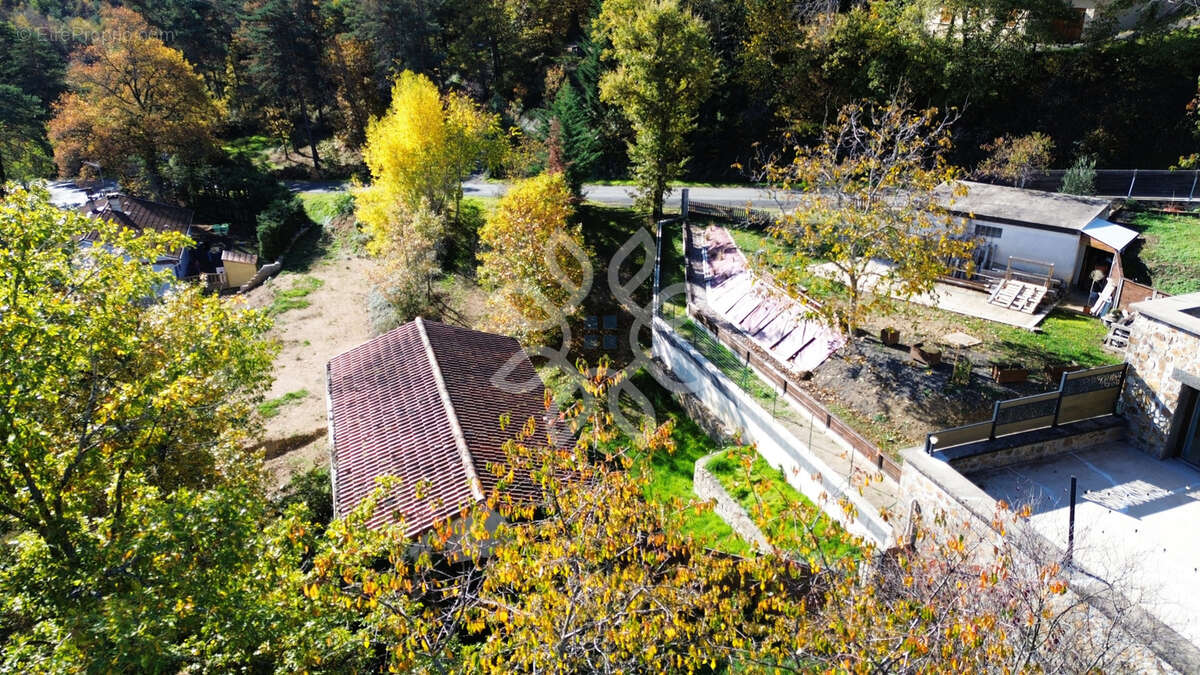 Maison à VIEILLE-BRIOUDE