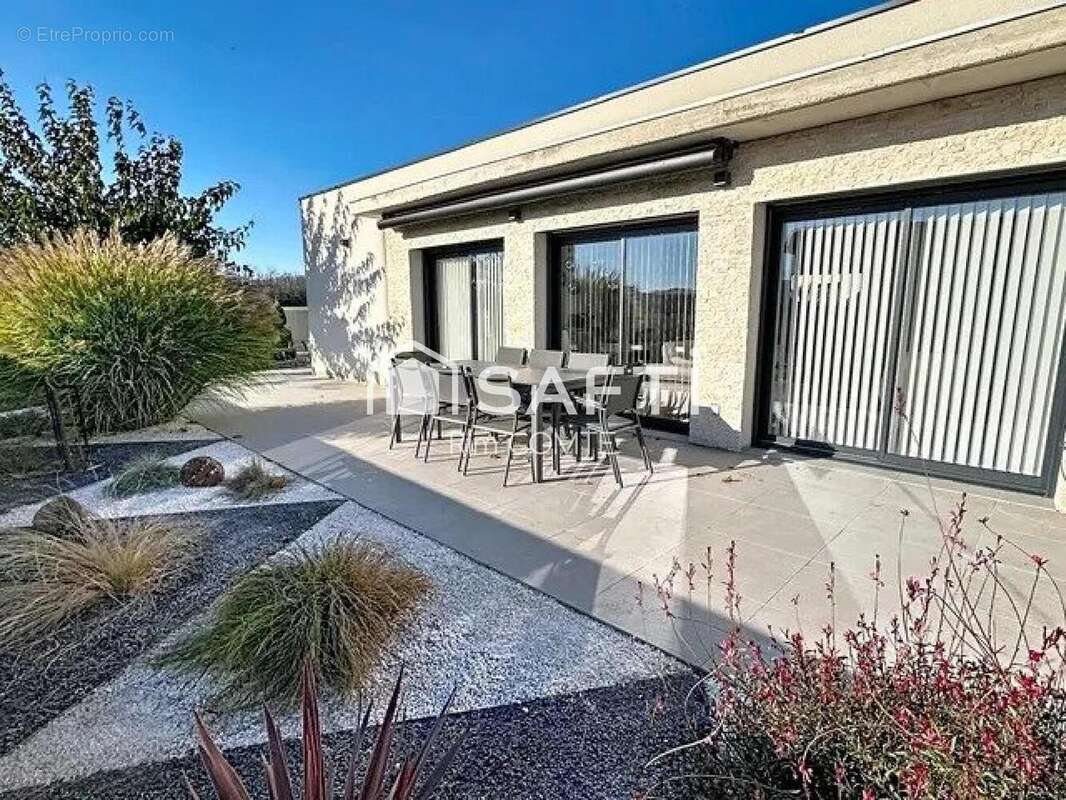 Photo 2 - Maison à ROUSSILLON