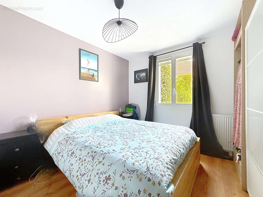 Maison à FRANQUEVILLE-SAINT-PIERRE