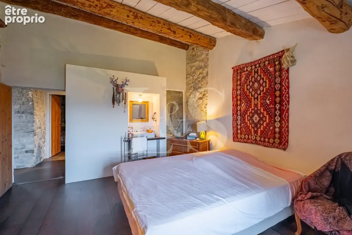 Maison de village exceptionnelle avec vue panoramique - photo 13